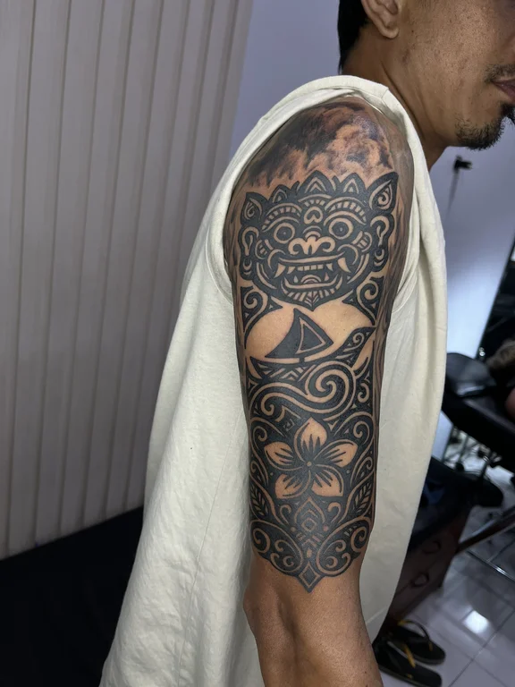 ornamental balinese deity balinese pattern cloud polynesian black grey maori tattoo Canggu Bali