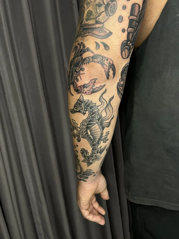 snake black grey elegant koi dragon linework full fullsleeve full sleeve tattoo canggu bali