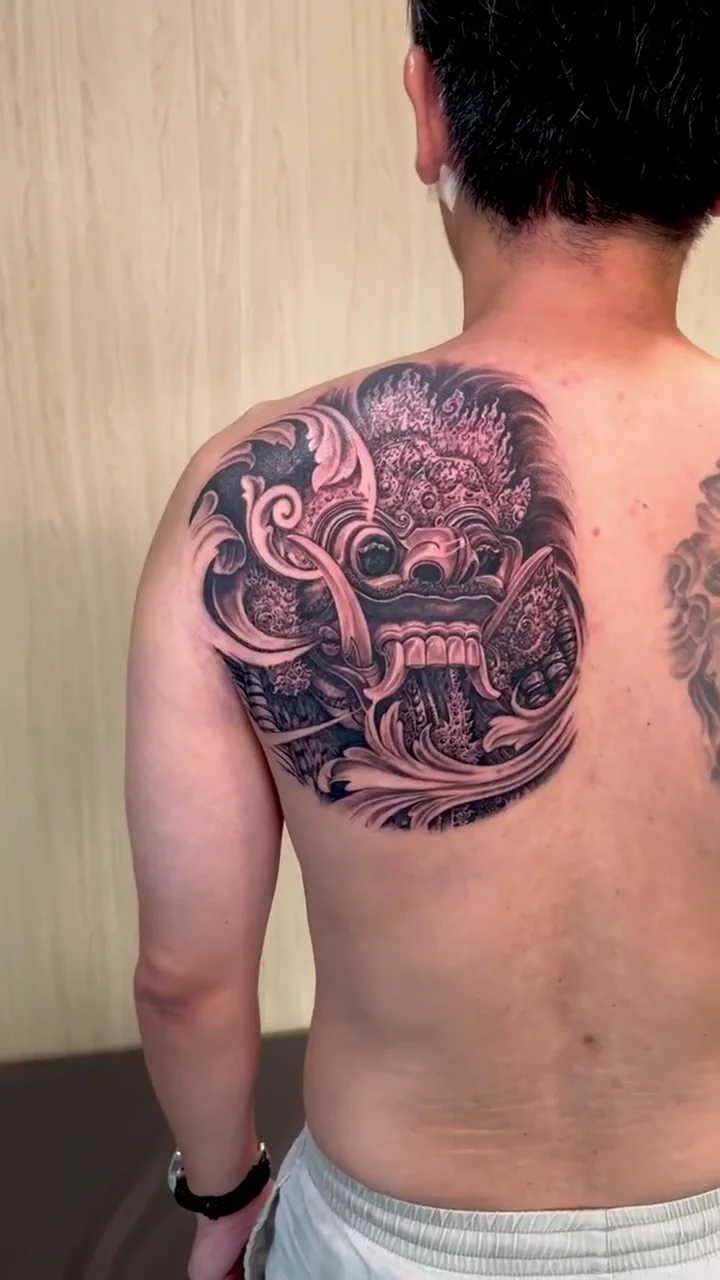 barong mask half sleeve big tattoo tattoo canggu bali