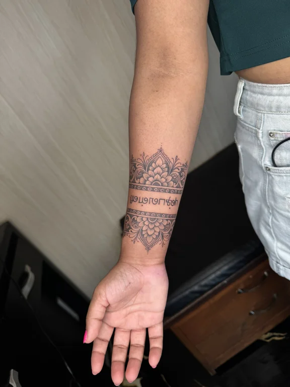 mandala blackwork lotus dotwork elegant balinese pattern spiritual soft shading tattoo Canggu Bali