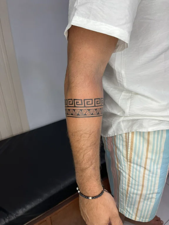 geometric fine line man thin line minimal polynesian bold line tribal pattern tattoo Canggu Bali