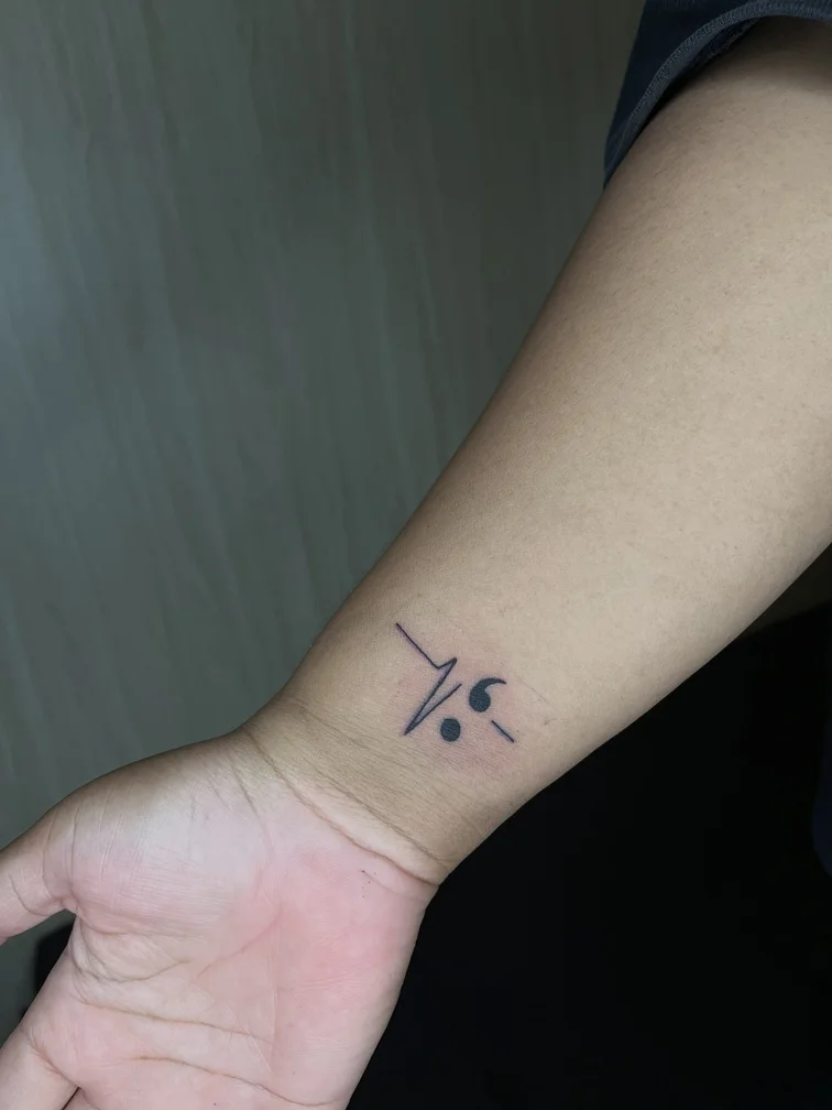 blackwork life line dotwork tattoo hand black tattoo canggu bali