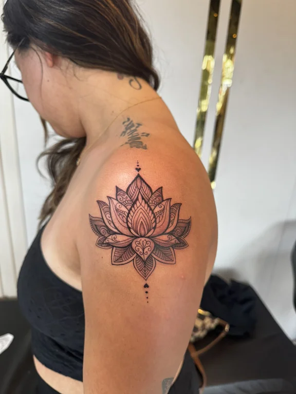 mandala dotwork lotus soft shading elegant spiritual black grey linework tattoo Canggu Bali