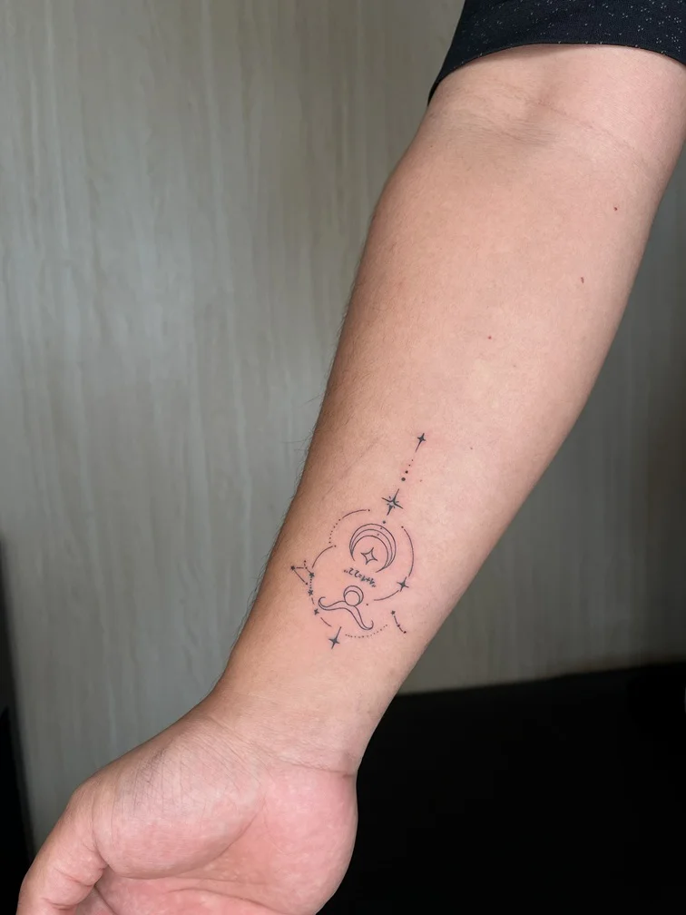 fineline line linework hand geometric minimalist black tattoo tattoo canggu bali