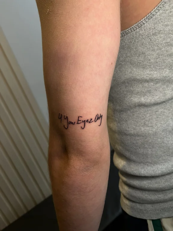lettering fine line man bold line elegant soft shading thin line minimal tattoo Canggu Bali