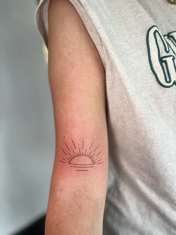 symbol fine line eye bold line sun minimal thin line spiritual tattoo Canggu Bali