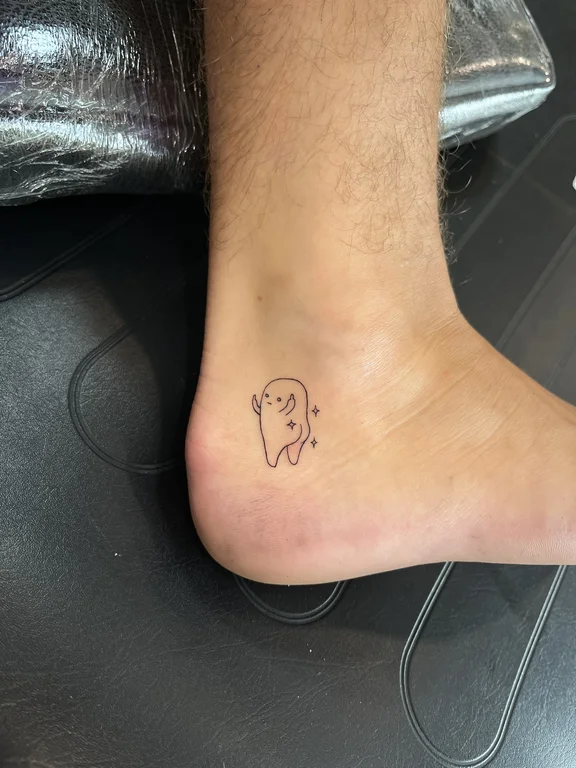 animal minimalist man fine line minimal bold line linework thin line tattoo Canggu Bali