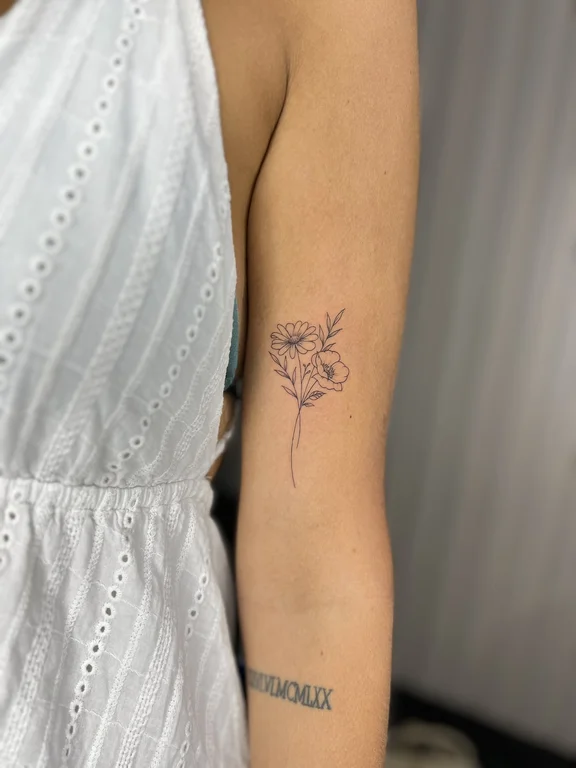 floral minimalist peony linework minimal elegant fine line dotwork tattoo Canggu Bali