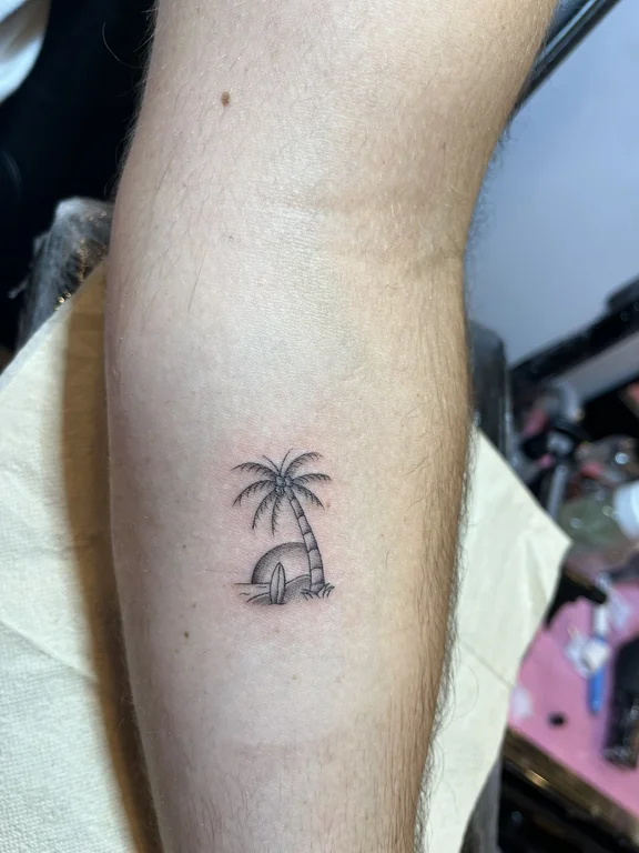 Nature Minimalist tattoos — Canggu Bali