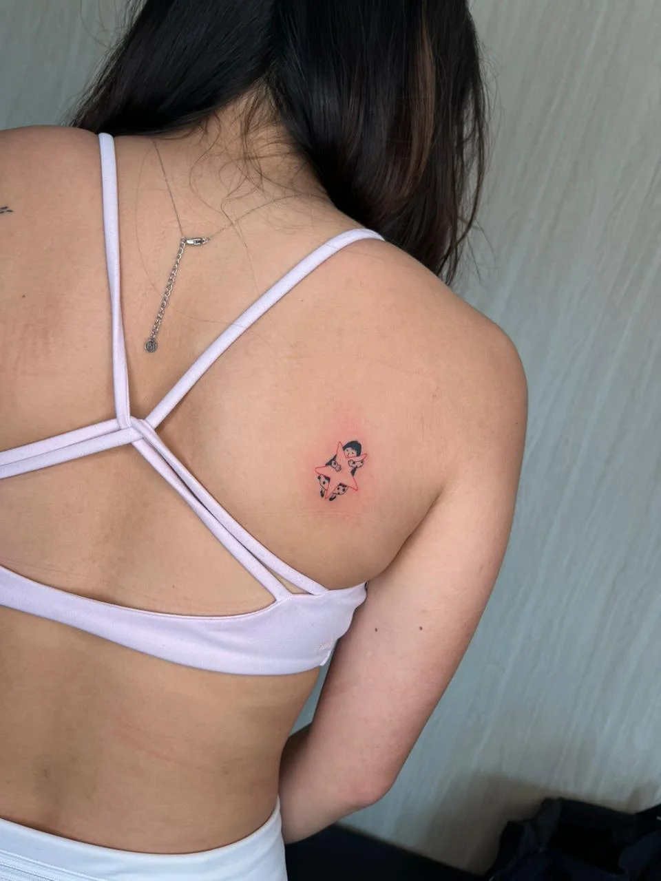 woman back cartoon minimalist portrait girl fine line line work line tattoo canggu bali