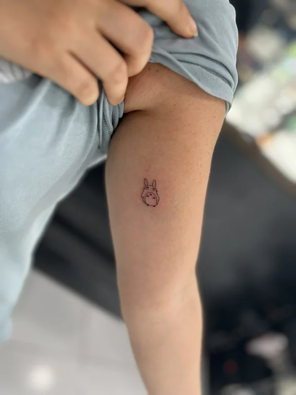 Minimalist tattoo style — Canggu Bali