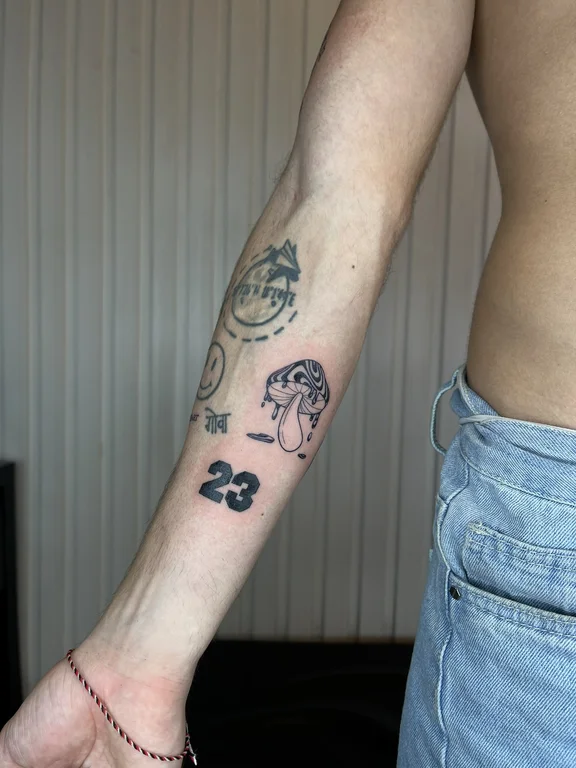 animal new school peony soft shading cloud linework black grey elegant tattoo Canggu Bali