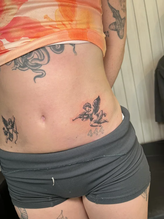 floral new school woman soft shading smoke flower linework black grey tattoo Canggu Bali