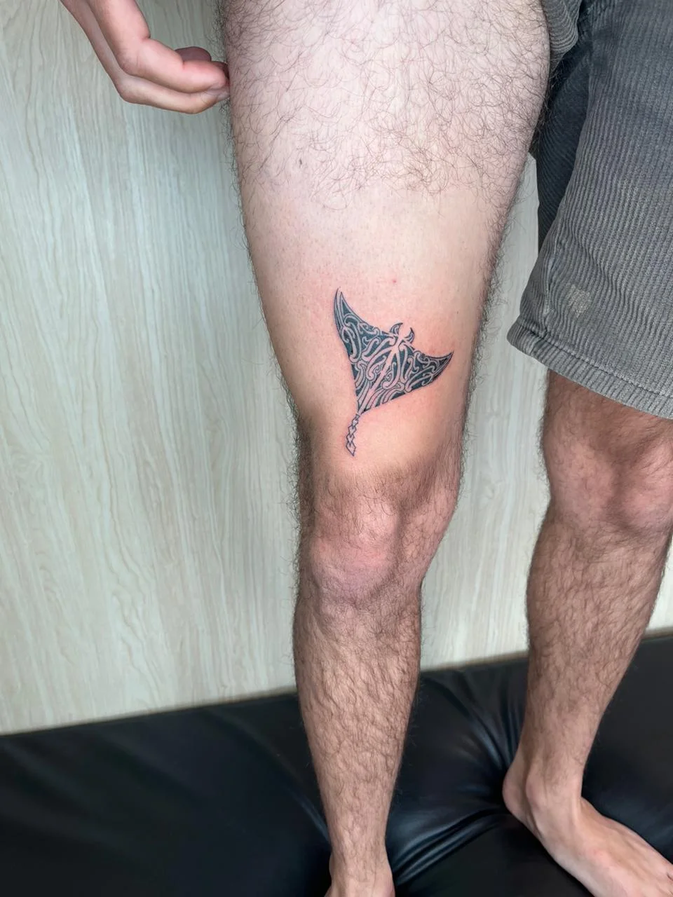 man foot manta animal tribal maori blackwork black tattoo canggu bali